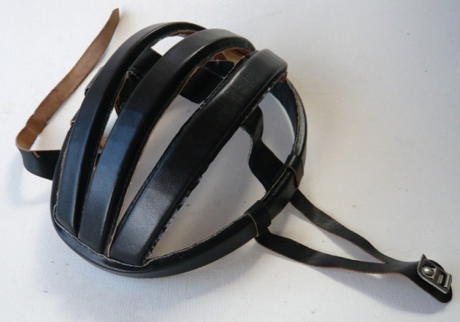 Risultati immagini per casco per bici vintage