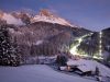 ochsenweide-obereggen-bolzano-il-bello-di-questa-lunghissima-pista-che-lilluminazione-artificiale-serve-anche-la-pista-di-slittino-che-passa-lateralmente-a-quella-da-sci-regalando-una-valida-alternativa-per-tutti