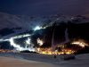 pista-stelvio-bormio-sondrio-lultimo-tratto-della-pista-che-ospita-la-discesa-libera-di-coppa-del-mondo-viene-acceso-la-sera-per-la-gioia-dei-turisti-che-hanno-anche-un-night-skipass-a-prezzi-convenienti