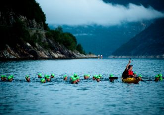 Le traversate a nuoto in acque libere più difficili (e belle) al mondo