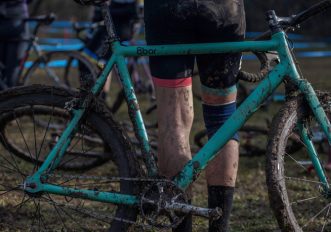 Ciclocross singlespeed: nati sotto il segno del fango