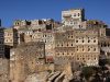 al-hajjarah-yemen-incredibili-edifici-costruiti-su-pareti-rocciose-affacciate-sul-precipizio-della-scogliera-ecco-perch-questa-citt-si-chiama-al-hajjarah-hajjar-in-arabo-significa-appunto-pietra-questo-villaggio-dello-yemen-a-1800-metri-daltezza-edificato-per-motivi-militari-nellxi-secolo-non-un-vero-e-proprio-miracolo-dellingegno-umano
