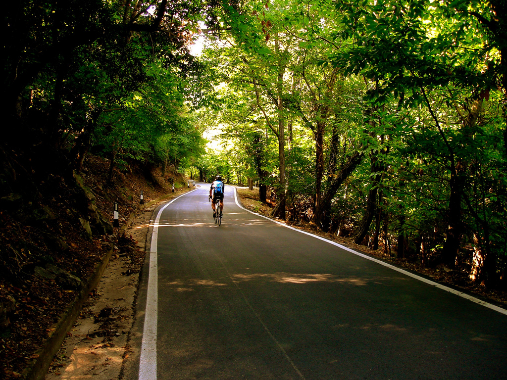 Lungo la costa della Toscana in bici