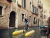 shuttle-bike-bici-pedalare-sullacqua