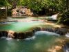 kuang-si-falls-luang-prabang-laos-le-maestose-cascate-del-fiume-kuang-si-si-gettano-da-un-dislivello-di-oltre-30-metri-prima-di-dare-origine-alle-numerose-piscine-color-turchese-che-costellano-la-valle-per-scegliere-il-punto-pi-adatto-dal-quale-tuffarsi-basta-seguire-il-sentiero-credits-kuba-home