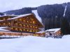holzriese-croda-rossa-moso-di-sesto-pusteria-avete-visto-quel-muro-bianco-dietro-lalbergo-questa-la-seconda-pista-con-la-maggior-pendenza-di-tutto-il-dolomiti-superski-qui-si-supera-il-69-di-pendenza-massima-ci-che-rende-pi-impressionante-la-discesa-che-si-passa-in-un-istante-da-un-tratto-piuttosto-pianeggiante-al-baratro-quando-ti-fermi-sul-ciglio-della-discesa-puoi-provare-lincredibile-sensazione-di-vedere-le-punte-degli-sci-che-penzolano-nel-vuoto-e-la-pista-che-cade-sotto