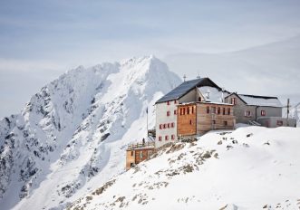 Una notte in rifugio a 2850 metri. Da provare una volta nella vita