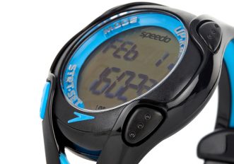 Speedo Aquacoach: l’orologio smart per il nuoto