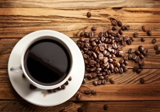 benefici del caffe bene al cuore riduce fame