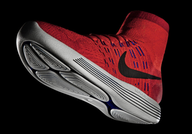 Nike LunarEpic Flyknit - (Credits: Nike)
