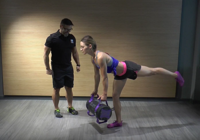 Video: come fare correttamente i Single leg dead lift