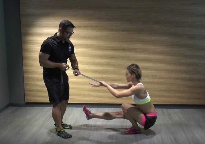 Video: i consigli per eseguire correttamente i Pistol Squat