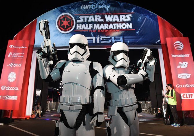 star_wars_half_marathon_1_rundisney_facebook