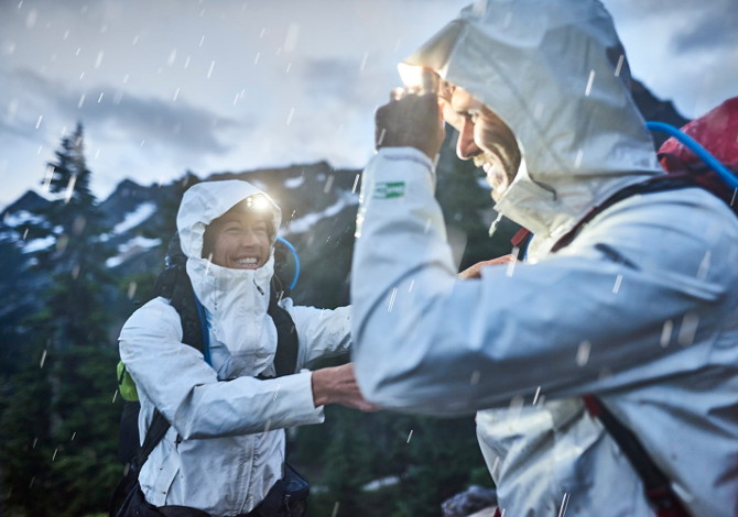 KUTOOK Giacca Impermeabile Uomo - Antipioggia, Antivento, Traspirante, Per Corsa, Ciclismo, Trekking