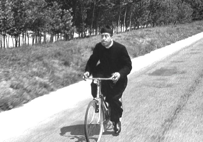 in bici_lungo_il_po_don_camillo