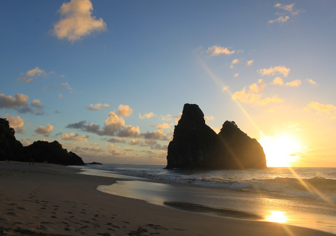 Fernando de Noronha_baia_dei porci