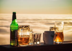 Birra, vino o cocktail: cosa fa ingrassare di più?