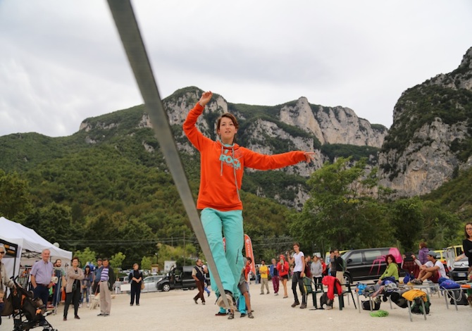 frasassi-climbing-festval-2018-slackline