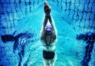 Nuoto piscina come dimagrire