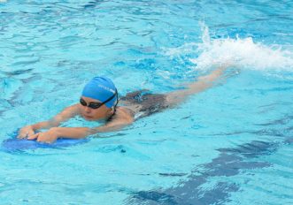 MOVIMENTO DELLE GAMBE NEL NUOTO STILE LIBERO: COME MIGLIORARE