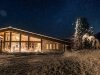 auener-hof-relais-chateaux-val-sarentino-alto-adige-circondati-dalla-neve-e-dal-silenzio-tra-pietre-vetro-e-legno-rilassandosi-nella-spa-sul-tetto-con-sauna-alle-erbe-zona-relax-e-idromassaggio-affacciato-sulle-montagne-gli-olii-di-conifere-la-quarzite-argentea-e-le-erbe-aromatiche-fanno-il-resto-regalando-un-benessere-generale