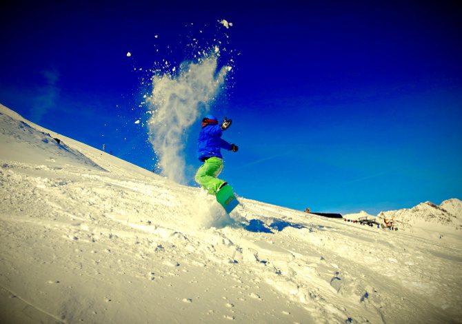 Cosa è una splitboard, la tavola da snowboard che si divide