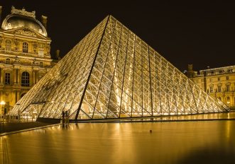 louvre-parigi-notte-gioconda-cuongdv-pixabay