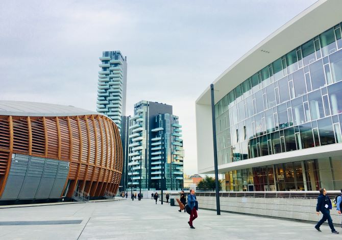 milano-a-piedi-porta-nuova