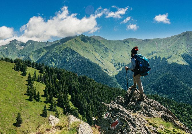 Camminate in montagna d'estate consigli