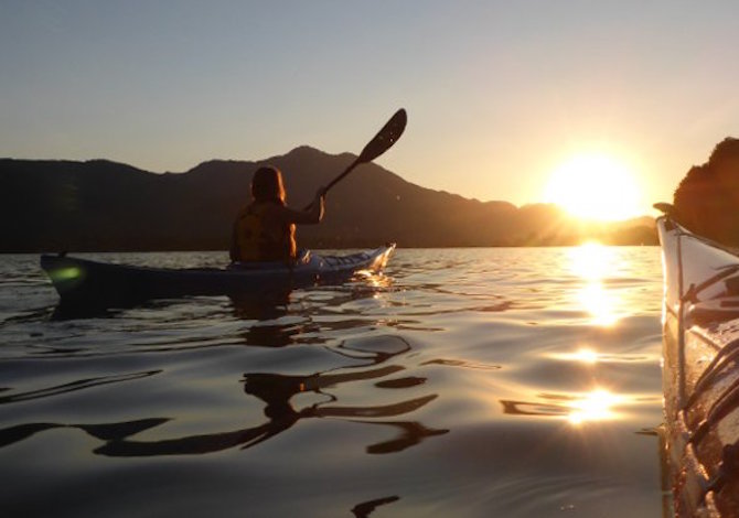austria-vacanza-lago-kayak