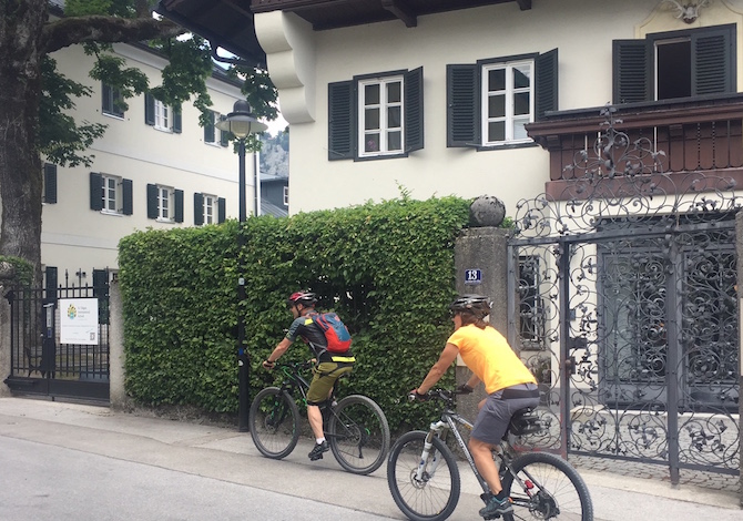 vacanze-austria-bambini-bici-st-gilgen