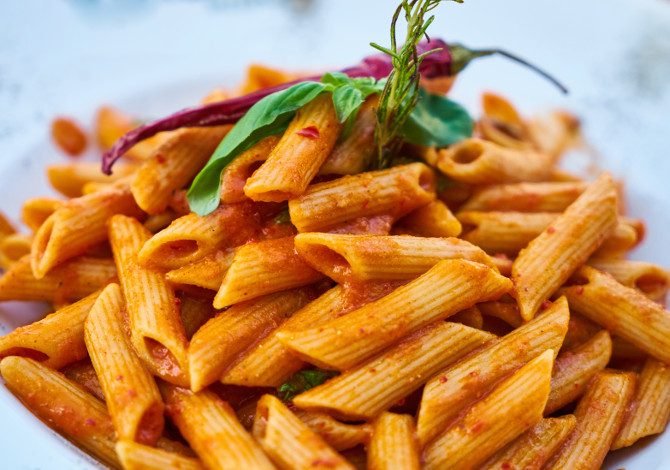 Il peperoncino nell'alimentazione dello sportivo: perché mangiare la pasta all'arrabbiata