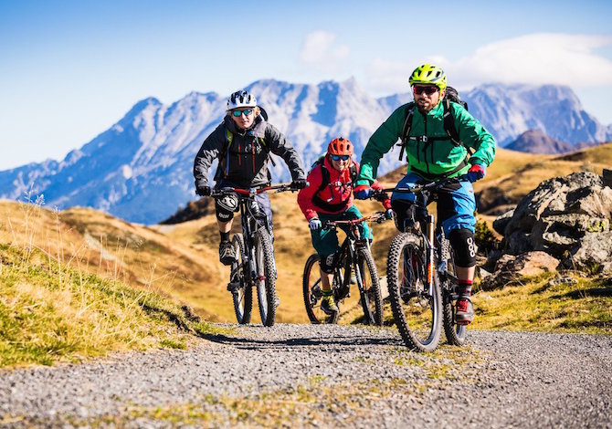 Come pulire e lubrificare la catena della mountain bike - SportOutdoor24