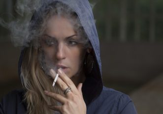 donne-fumo