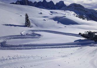 san-valentino-dolomiti-sci-alba