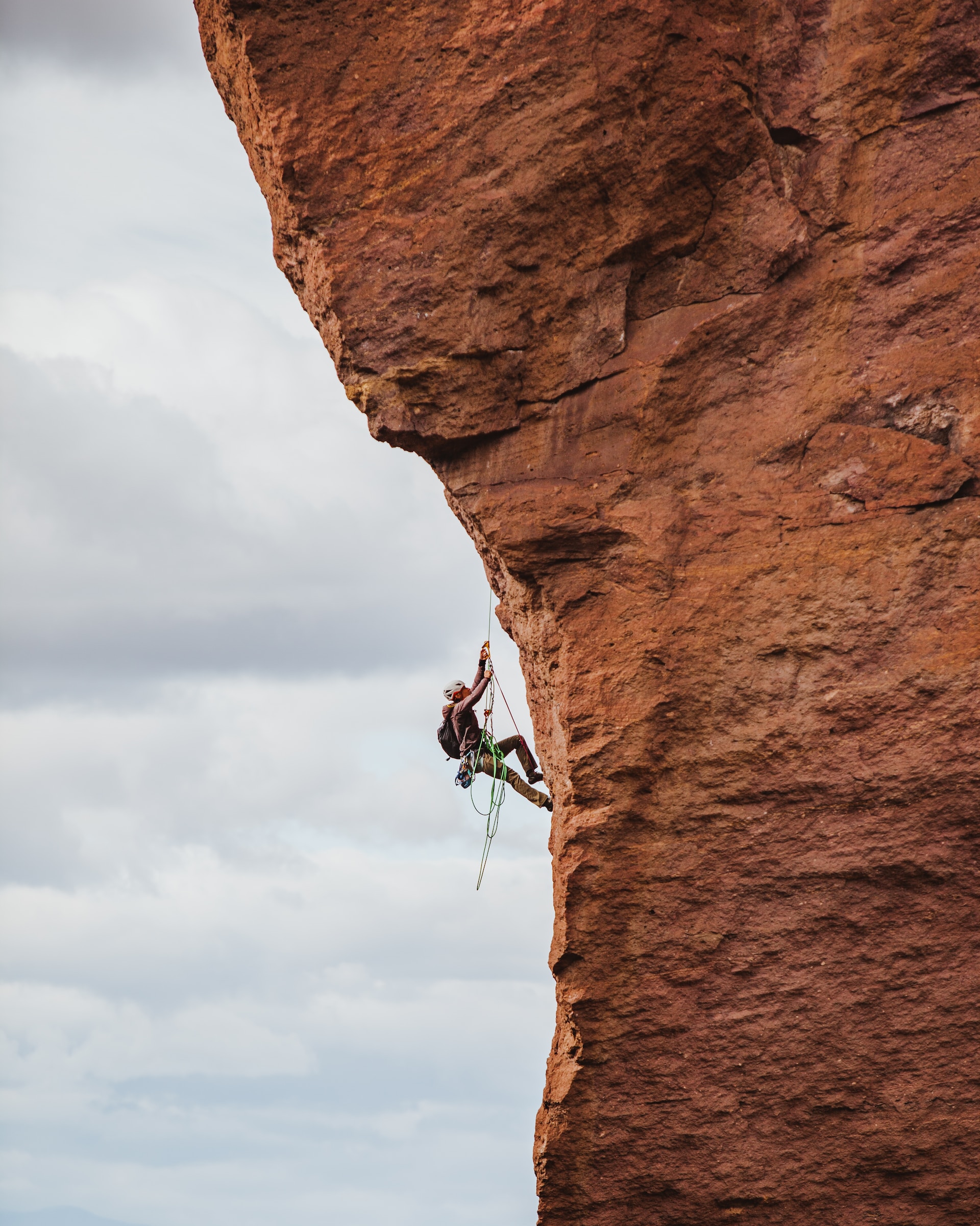 Come iniziare a fare arrampicata