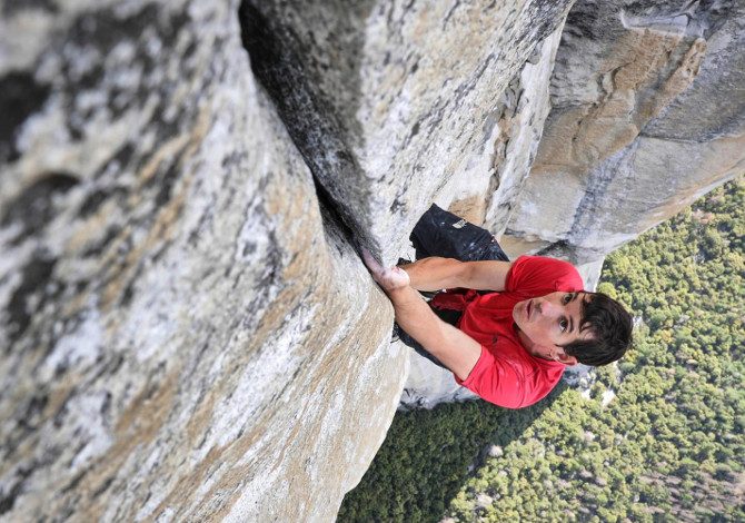 disney+-free-solo-alex-honnold