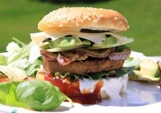 gli hamburger vegetali di carne finta non sono salutari