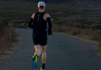 Correre con il cappellino: 7 pro e contro