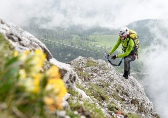 la-nuova-via-ferrata-al-campanile-colesei-tra-le-dolomiti-di-sesto