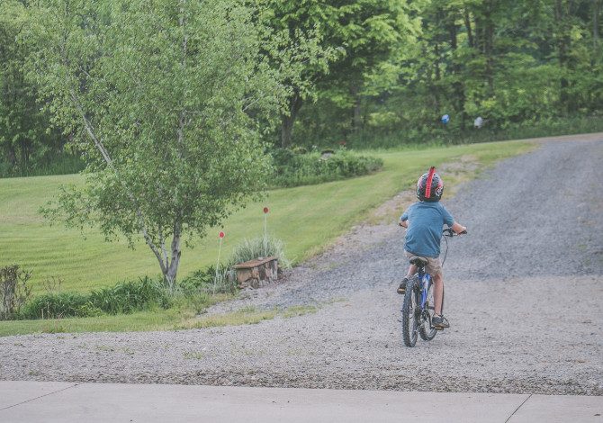 casco in bici obbligatorio fino a 12 anni