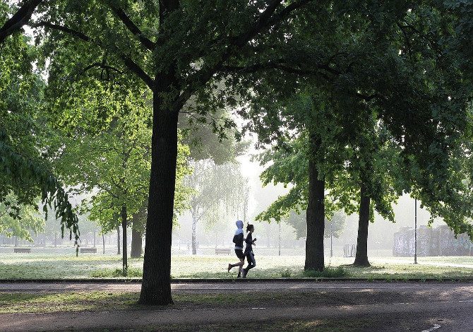 mascherina obbligatoria per l'attività motoria all'aperto