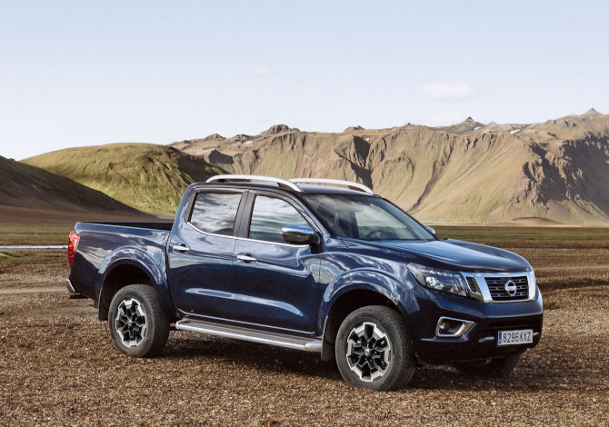 Pick-Up 4 ruote motrici Nissan Navara