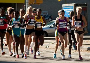 Le donne sono maratonete migliori degli uomini