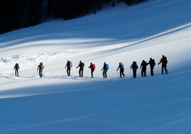 Obbligo ARVA per scialpinisti e ciaspole fuoripista: in quali regioni?
