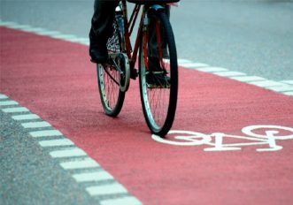 Piste ciclabili: sono obbligatorie per le biciclette?