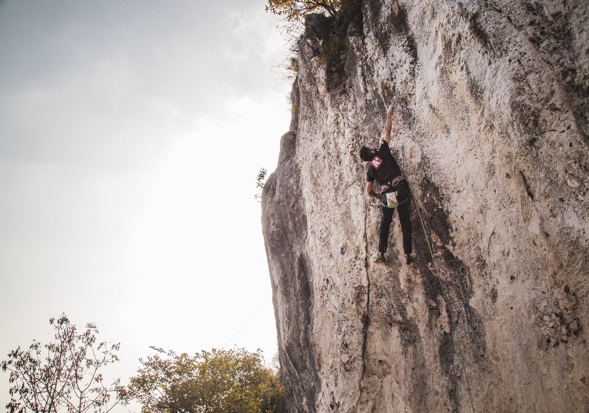 arrampicare-in-lombardia-le-falesie-nella-zona-di-brescia