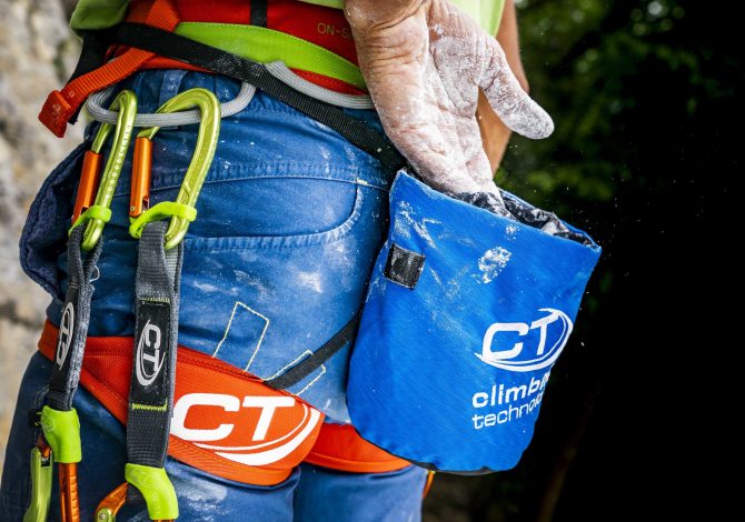 Arrampicata e Vie Ferrate in sicurezza: il webinar gratuito con la scuola Mmove e Climbing Technology