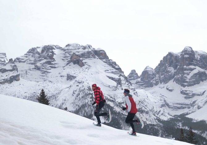 Con le ciaspole da corsa a Madonna di Campiglio