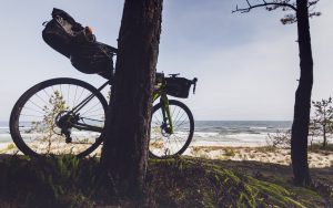 Borse da bicicletta e cicloturismo: quali prendere e dove metterle